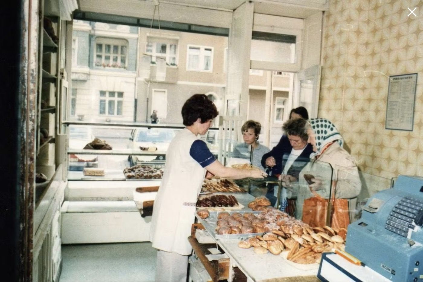 Verkaufsraum der Bäckerei Siebert zu DDR-Zeiten